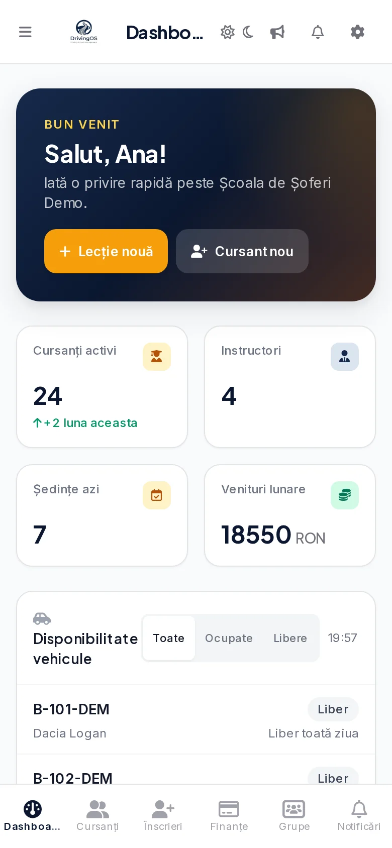 Panoul școlii, pe telefon